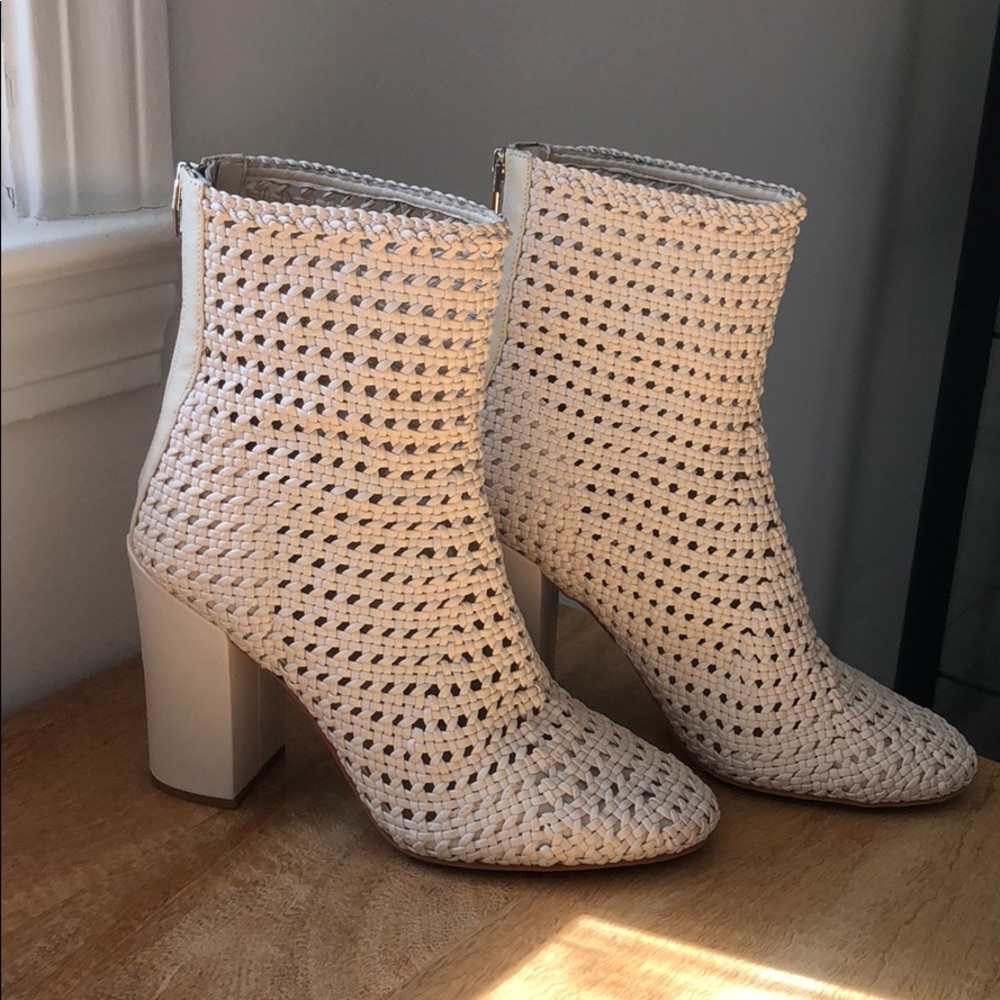 Dolce Vita Scotch Ankle Booties
